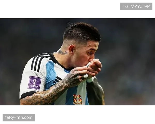 恩佐 vs 加维:新生代中场核心的战术角色与比赛影响力对比 恩佐 vs 加维:新生代中场核心的战术角色与比赛影响力对比